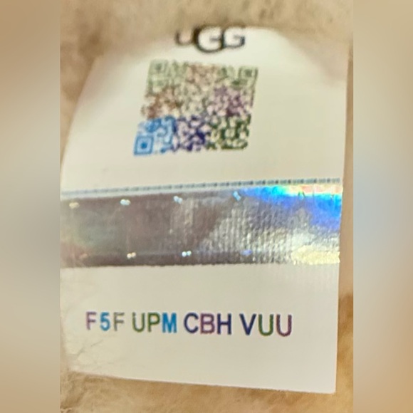 UGG classic Tall II boots in Chestnut color - Picture 9 of 9